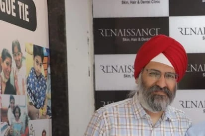 Dr. Sukhbir Singh Senior Consultant – Plastic & Cosmetic Surgeon at renaissance clinic